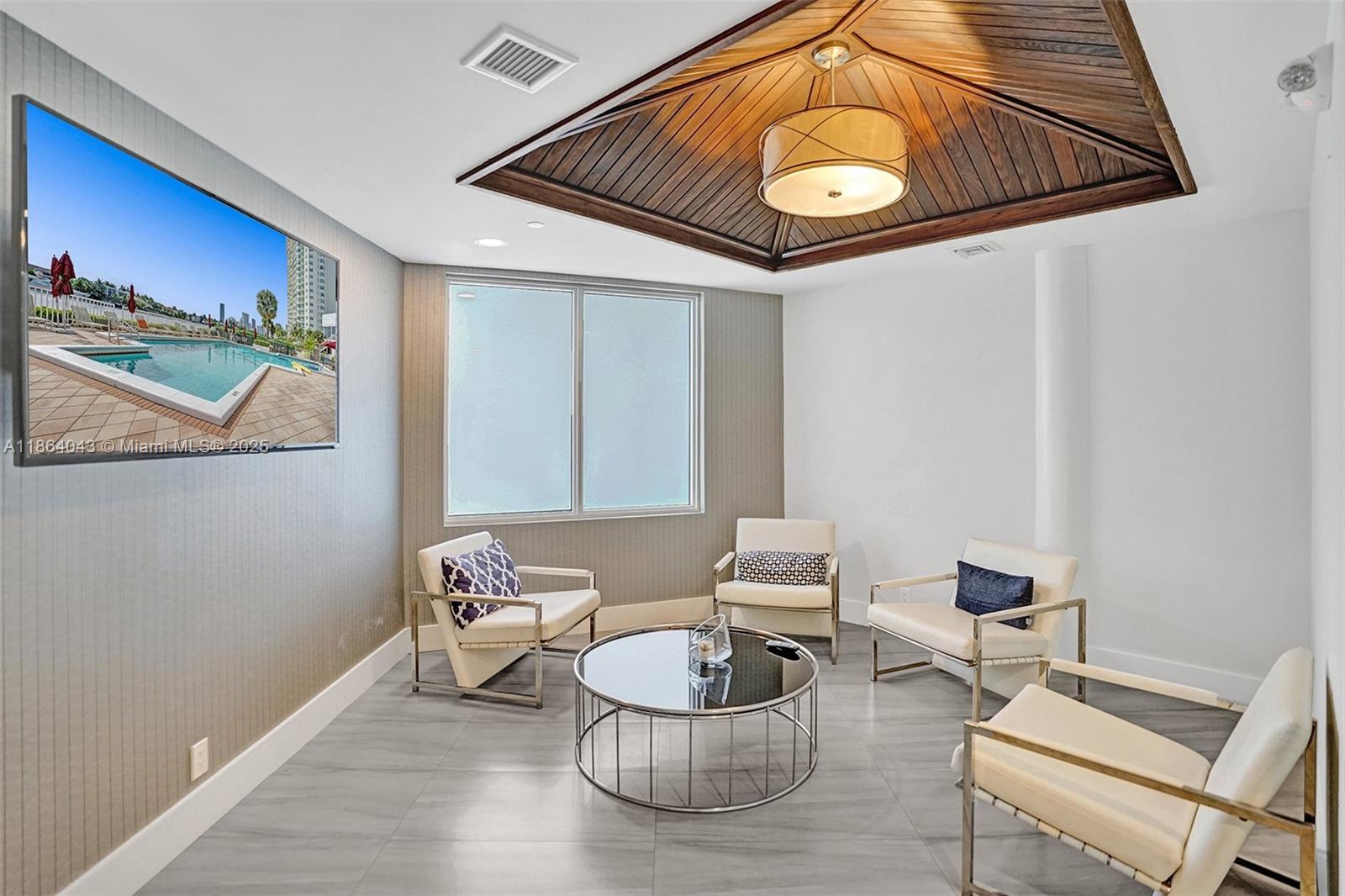 image Hamptons West Condominum34