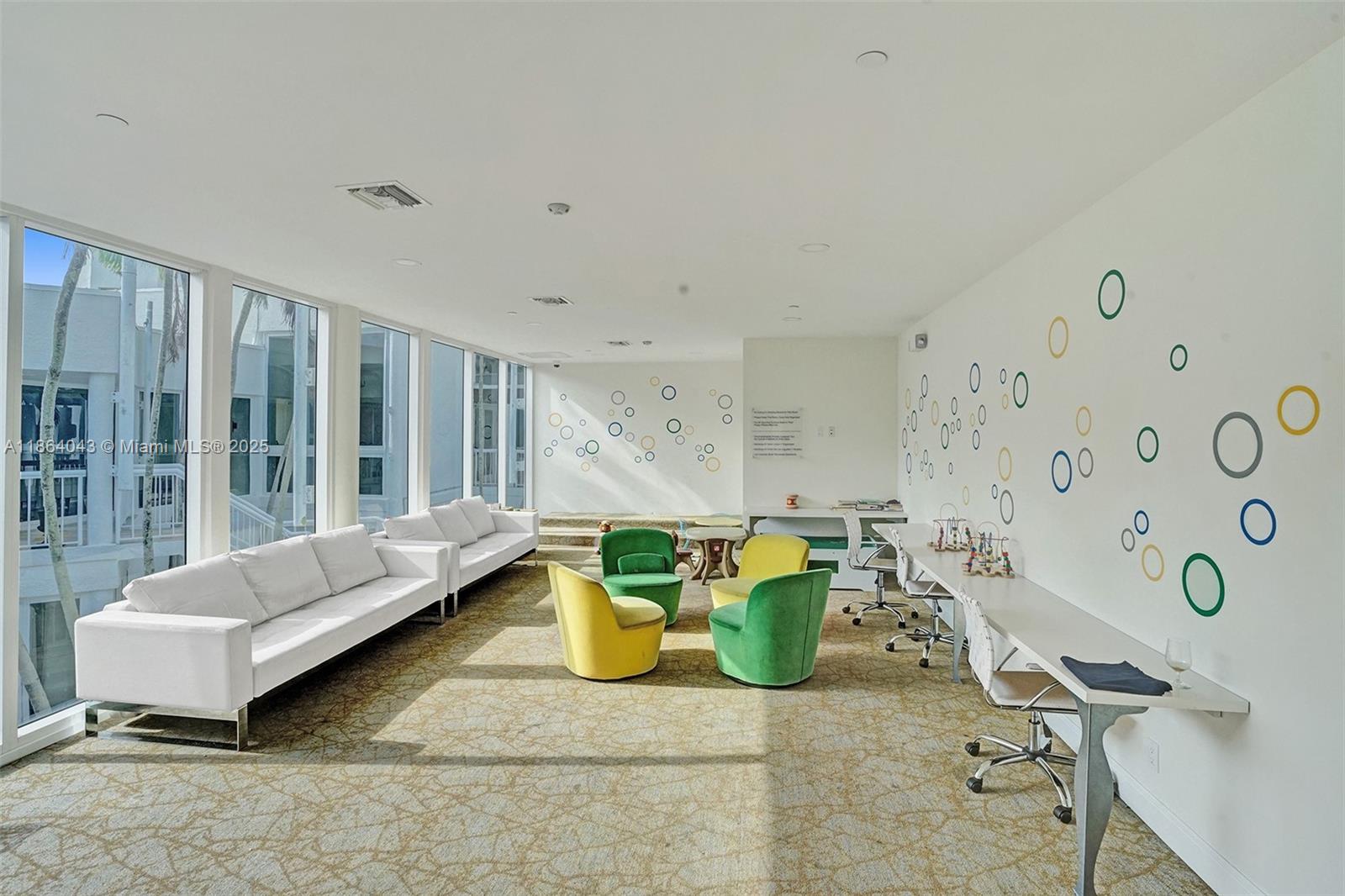 image Hamptons West Condominum43