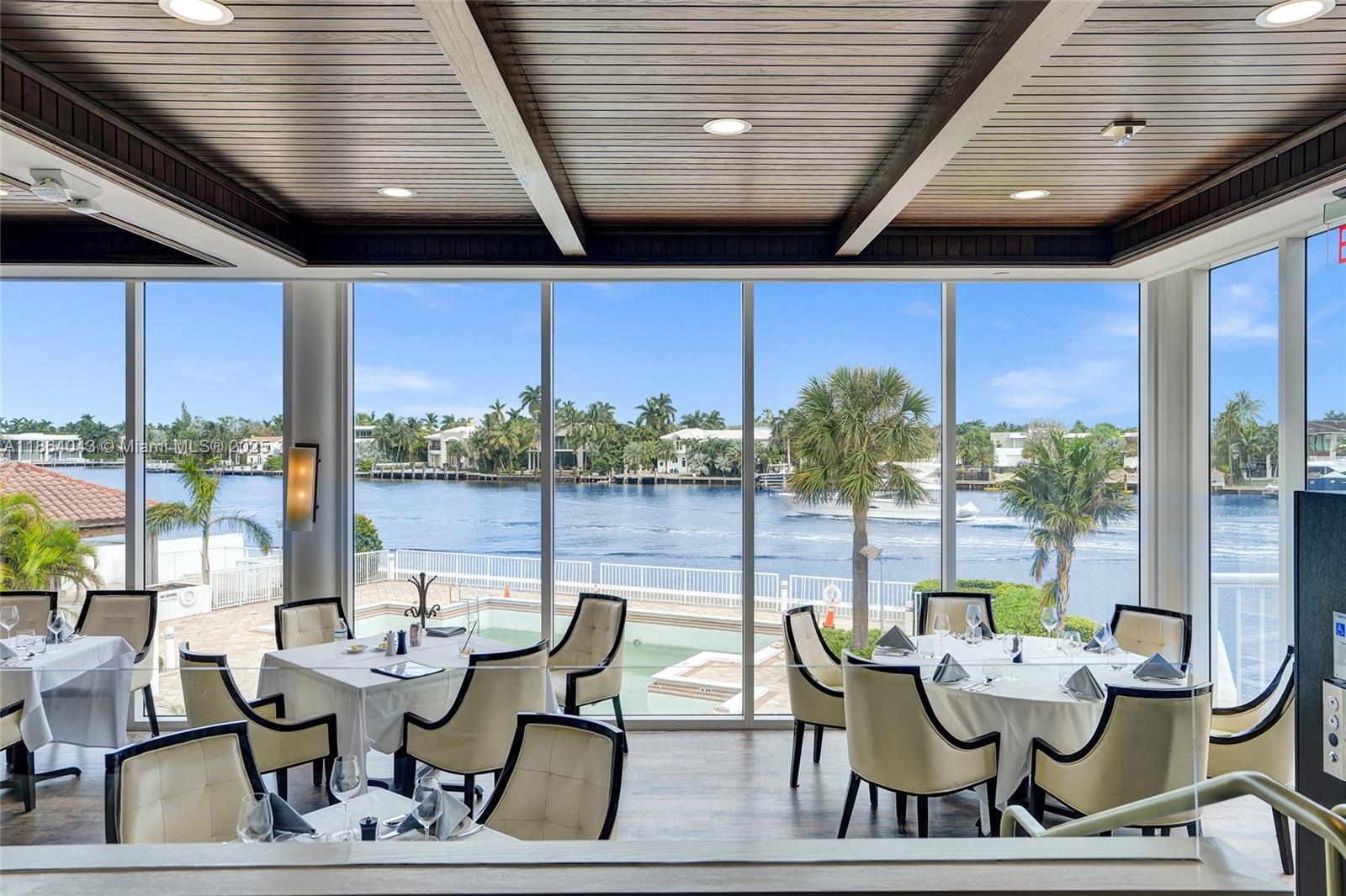 image Hamptons West Condominum56
