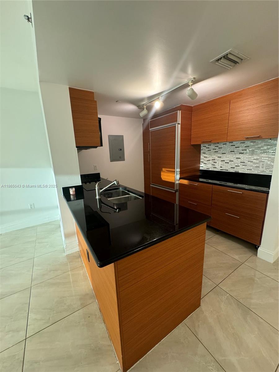 image 50 Biscayne8