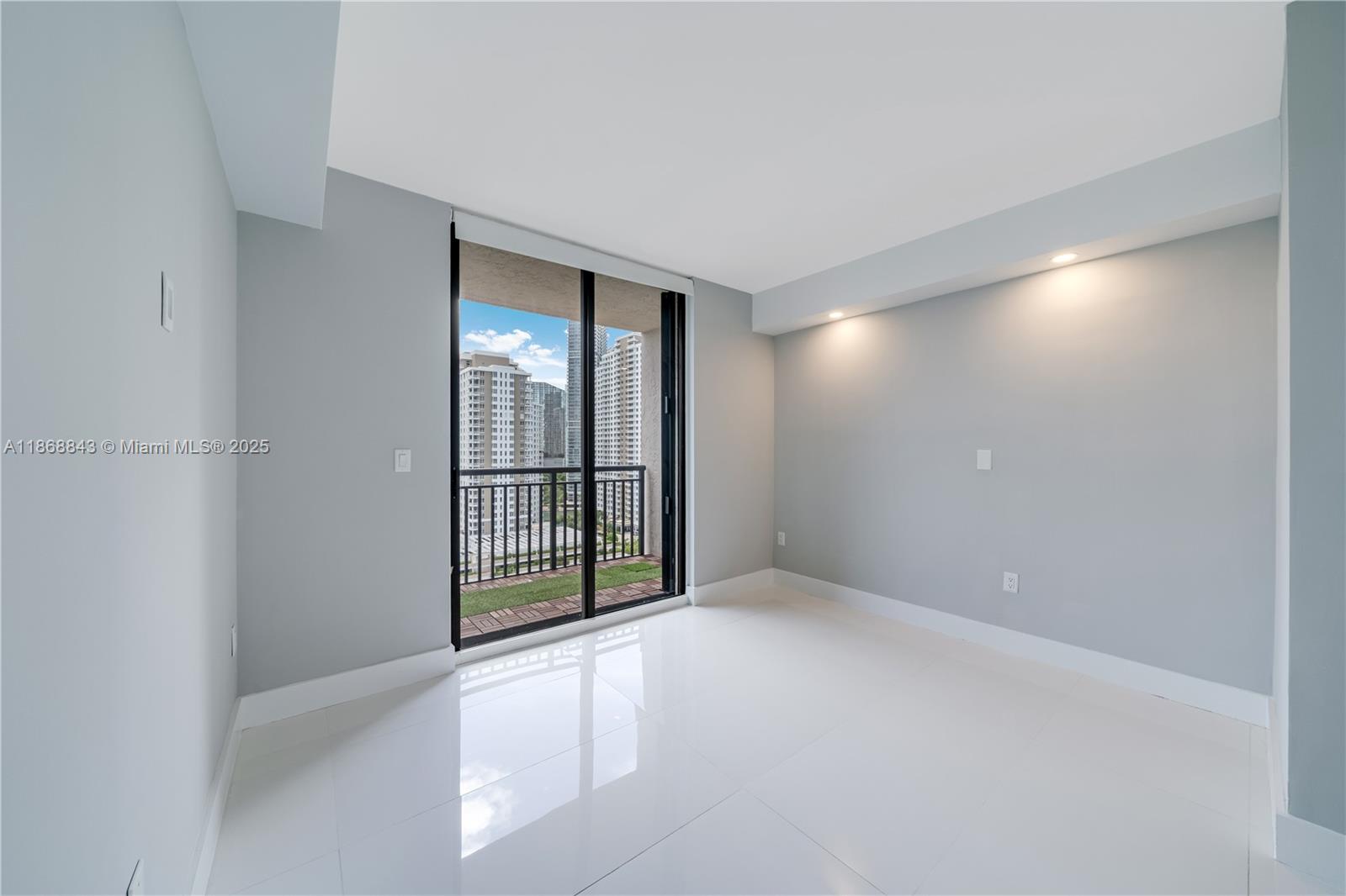 image Brickell Key Ii Condo11