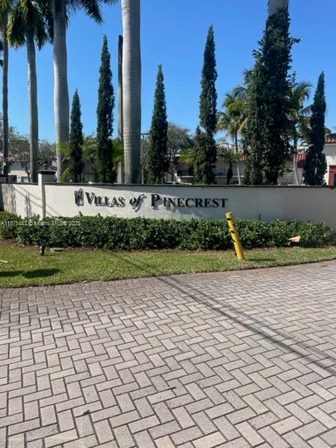 6705 N Kendall Dr #305 Pinecrest, FL 33156