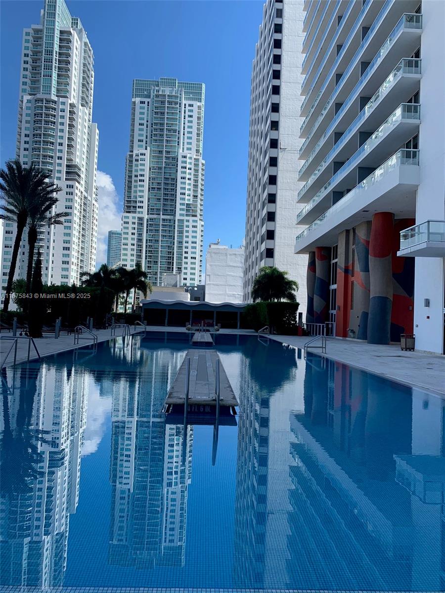 50 Biscayne Blvd #3205