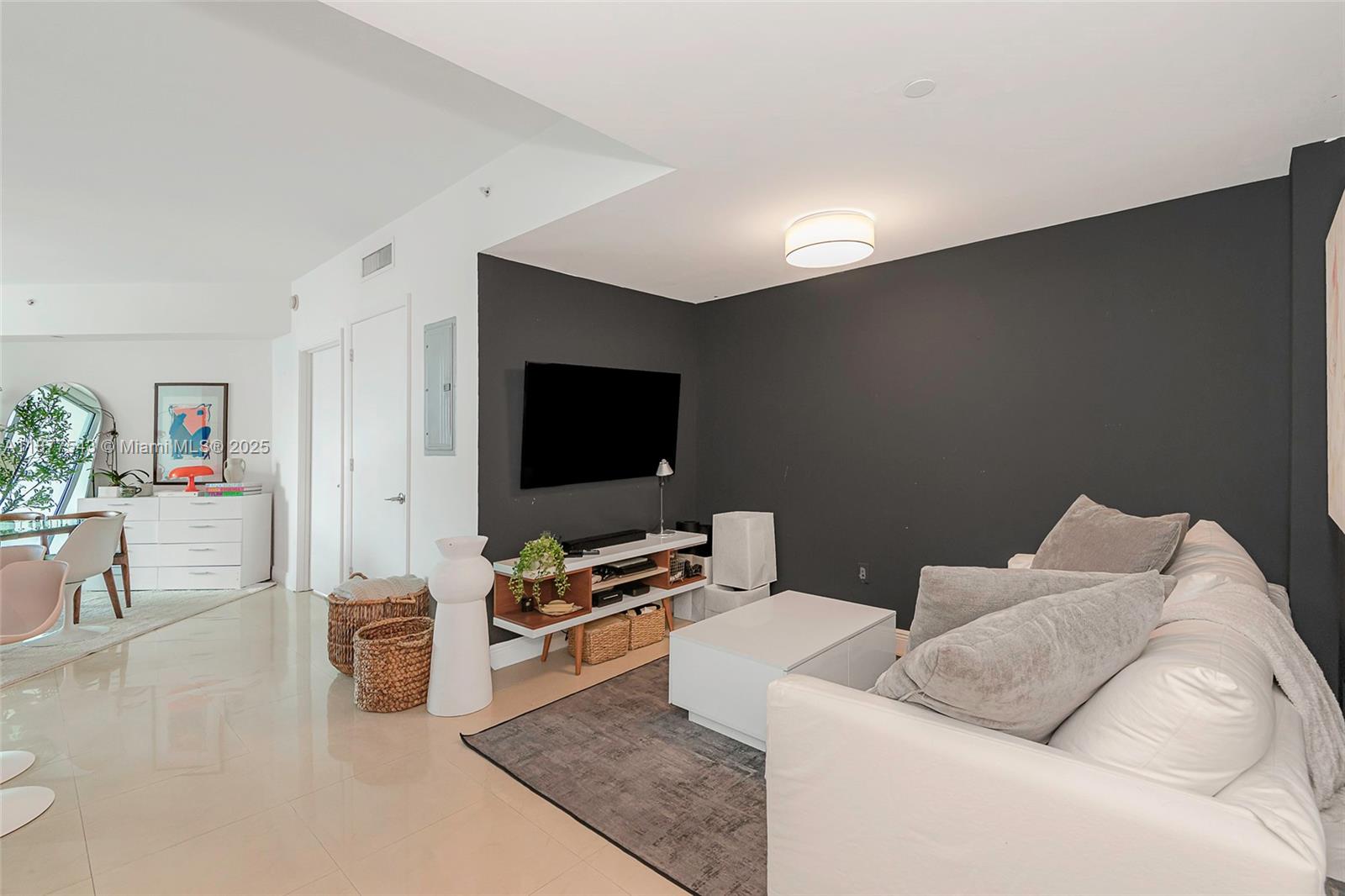 image Wind Condominium14