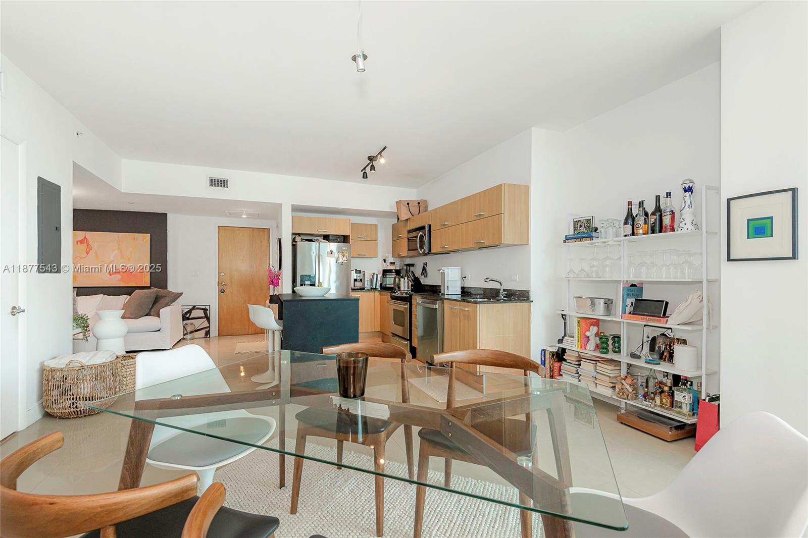 image Wind Condominium4