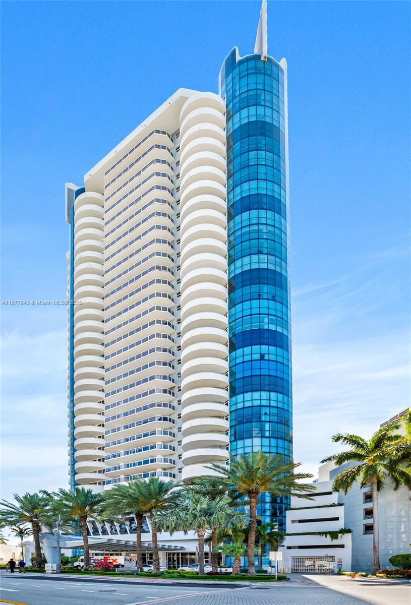 image La Gorce Palace Condo41