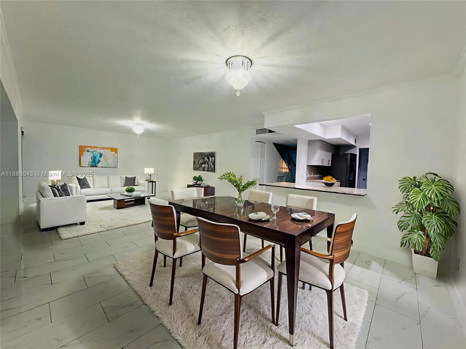 19644 Bobolink Dr