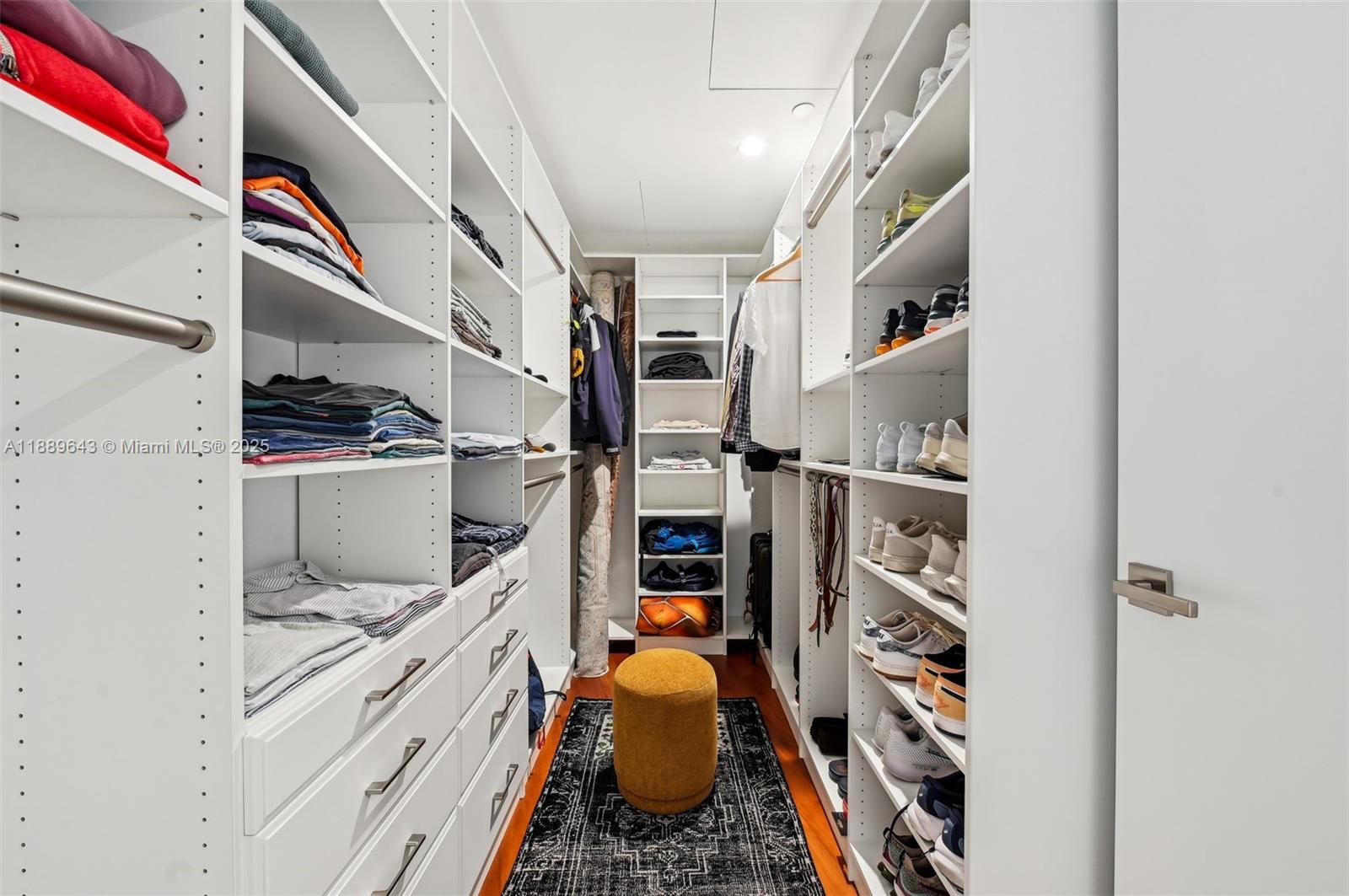 image Monad Terrace20