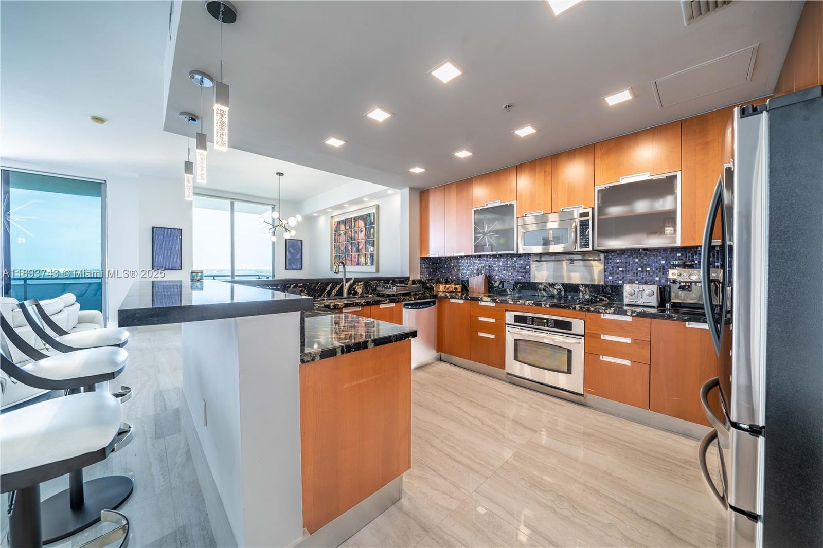 7901 Hispanola Ave #1901 North Bay Village, FL 33141