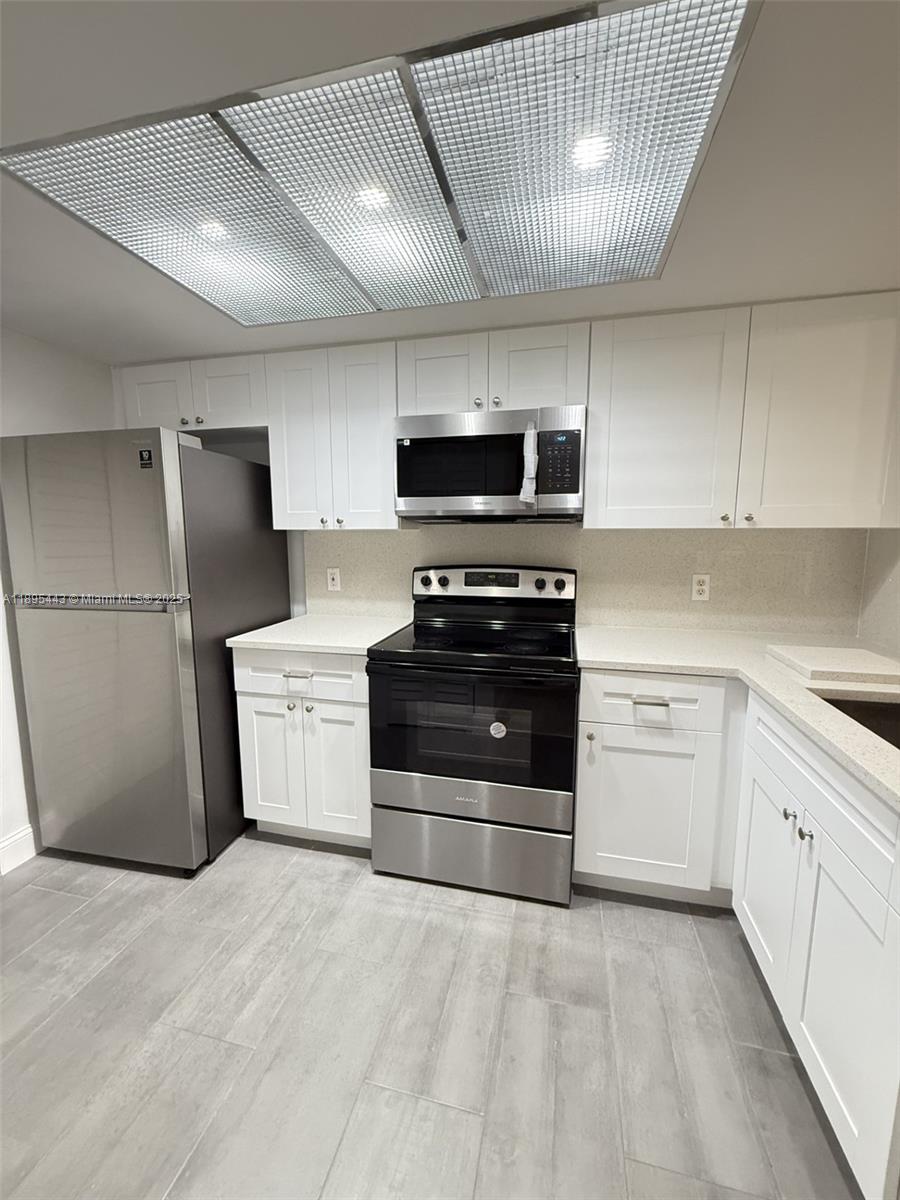 5015 Wiles Rd #205 Coconut Creek, FL 33073