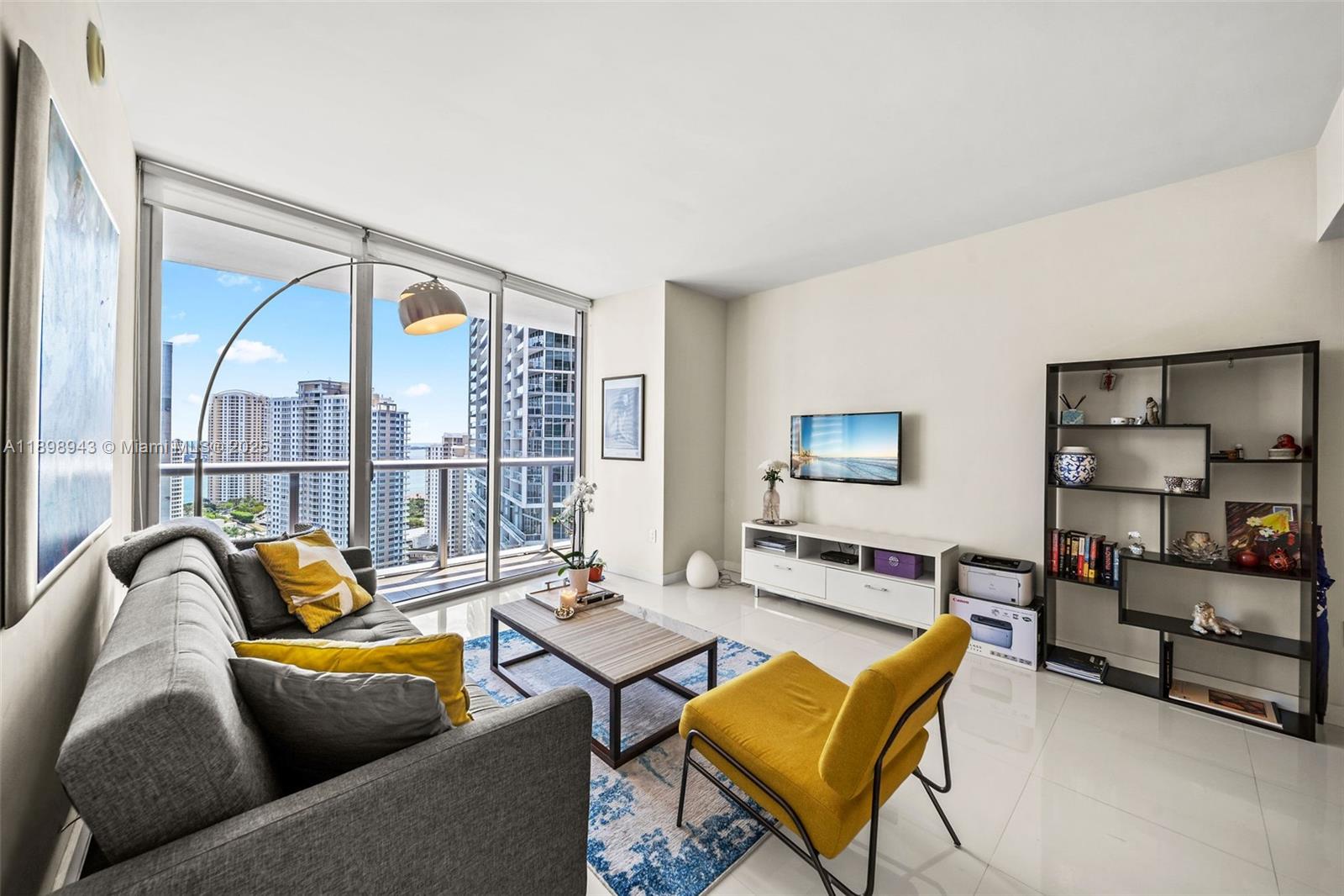 image Icon Brickell7