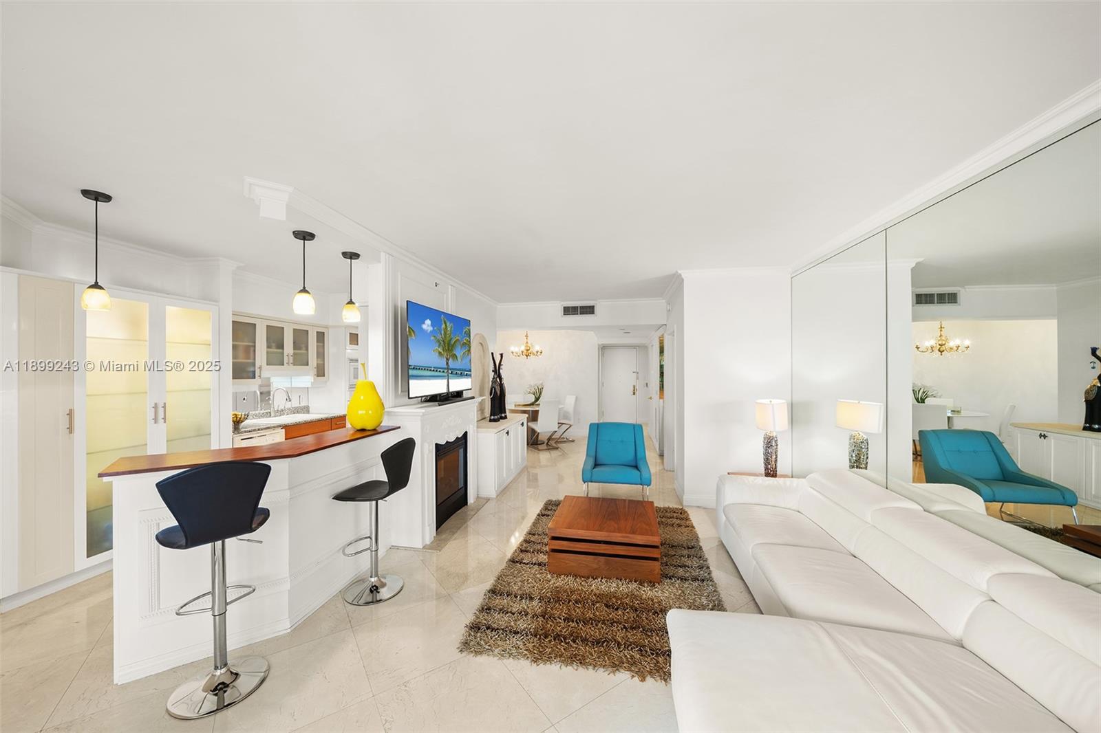 4775 Collins Ave #1708 Miami Beach, FL 33140