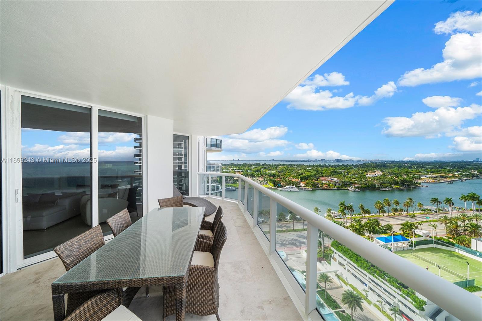4775 Collins Ave #1708 Miami Beach, FL 33140
