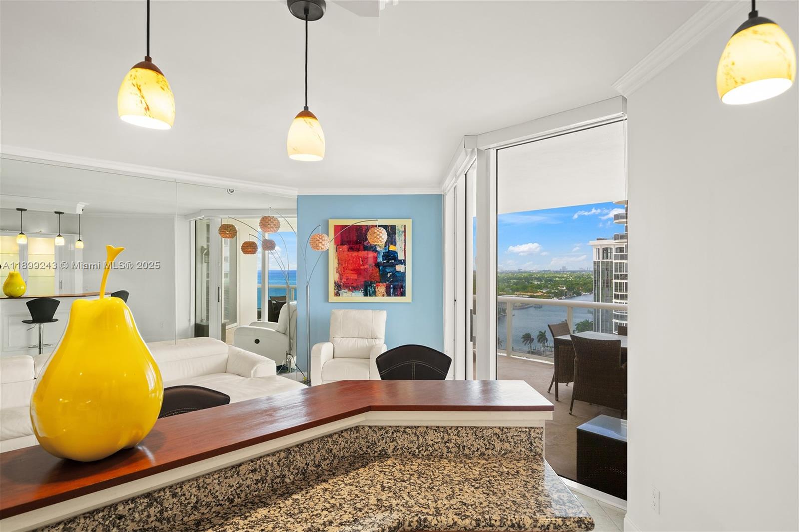 4775 Collins Ave #1708 Miami Beach, FL 33140