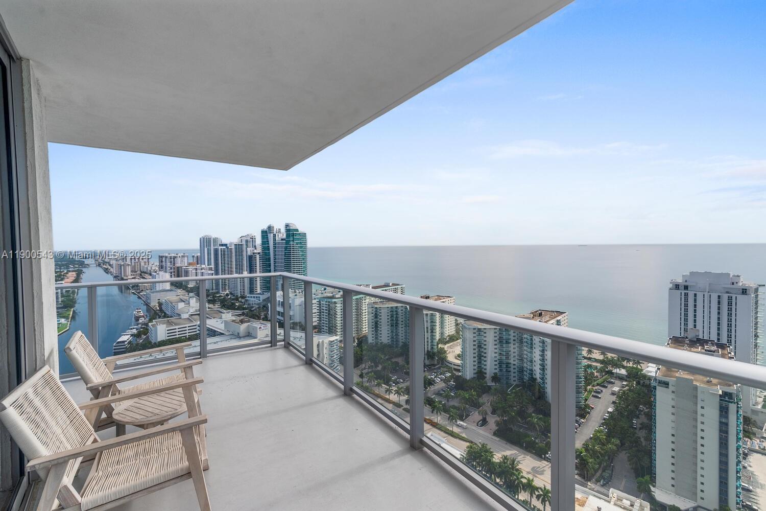 4010 S Ocean Dr #R2501