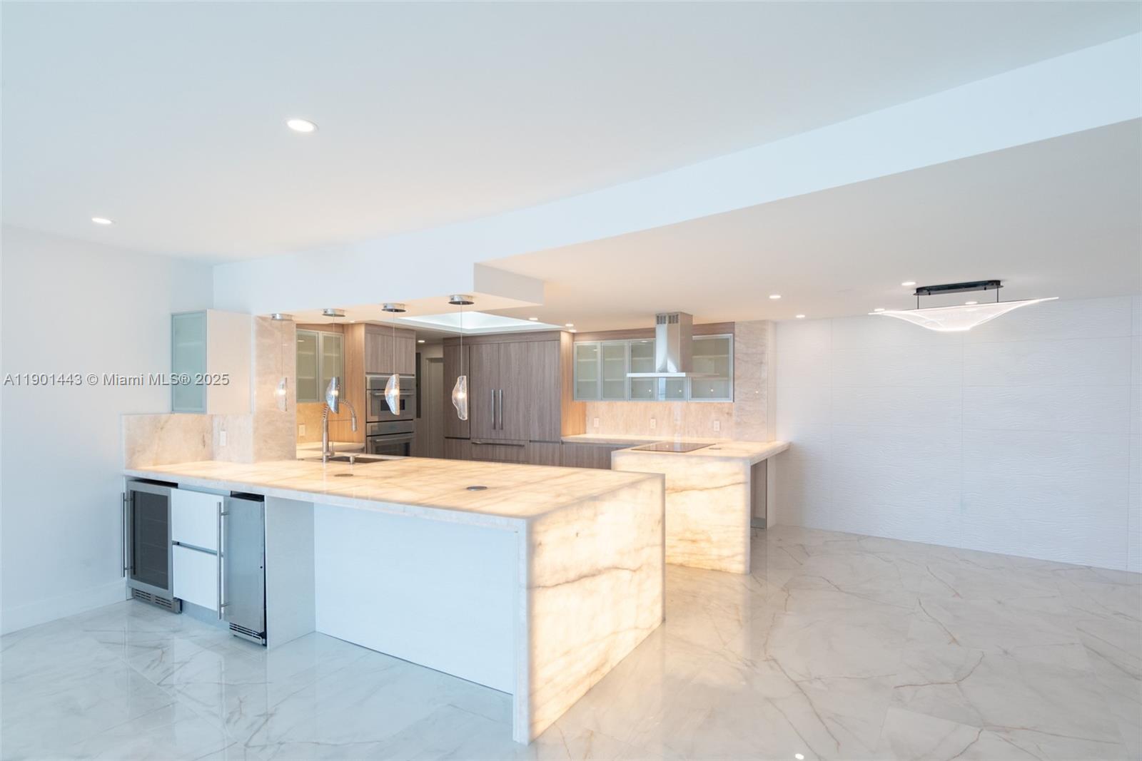 700 S Ocean Blvd #504 Boca Raton, FL 33432