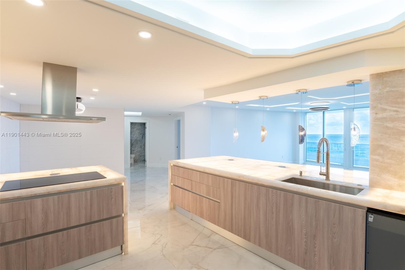 700 S Ocean Blvd #504 Boca Raton, FL 33432