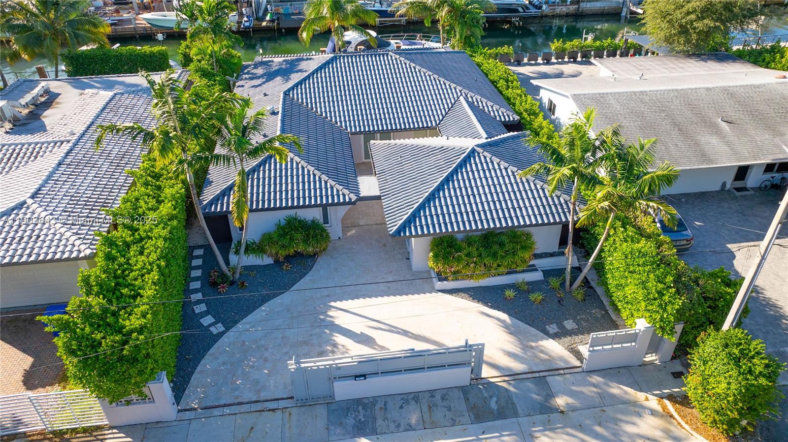 1242 NE 81st Ter Miami, FL 33138