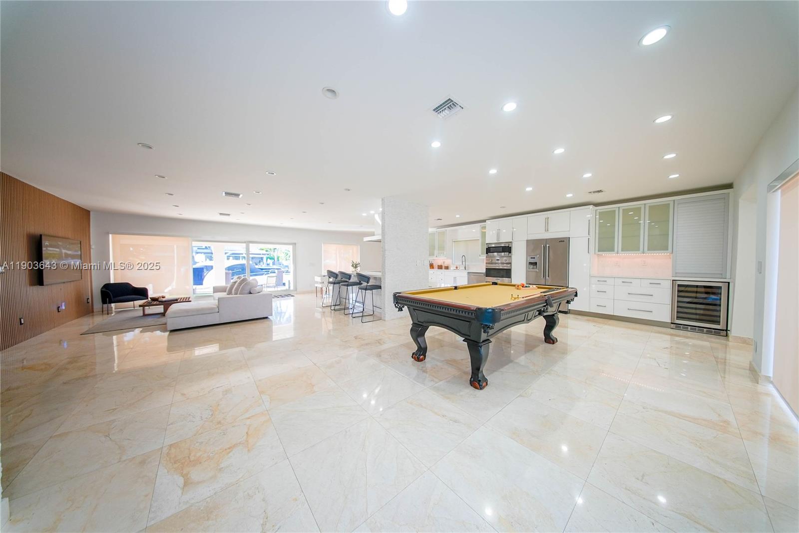 1242 NE 81st Ter Miami, FL 33138