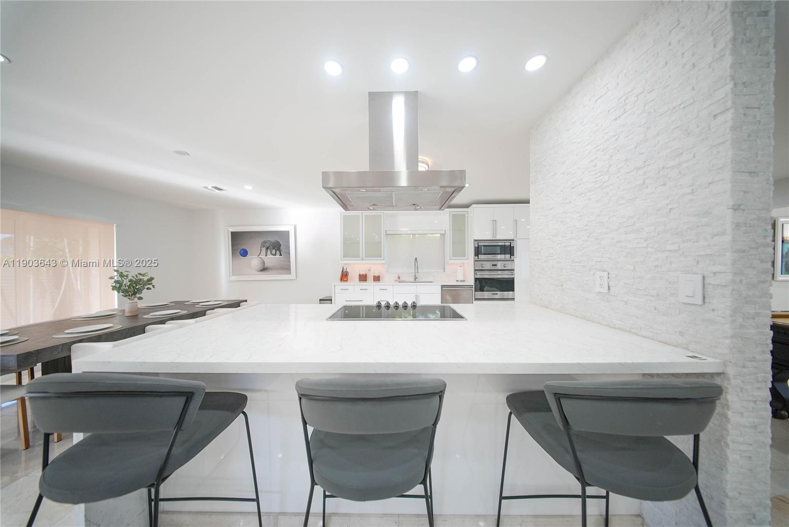 1242 NE 81st Ter Miami, FL 33138