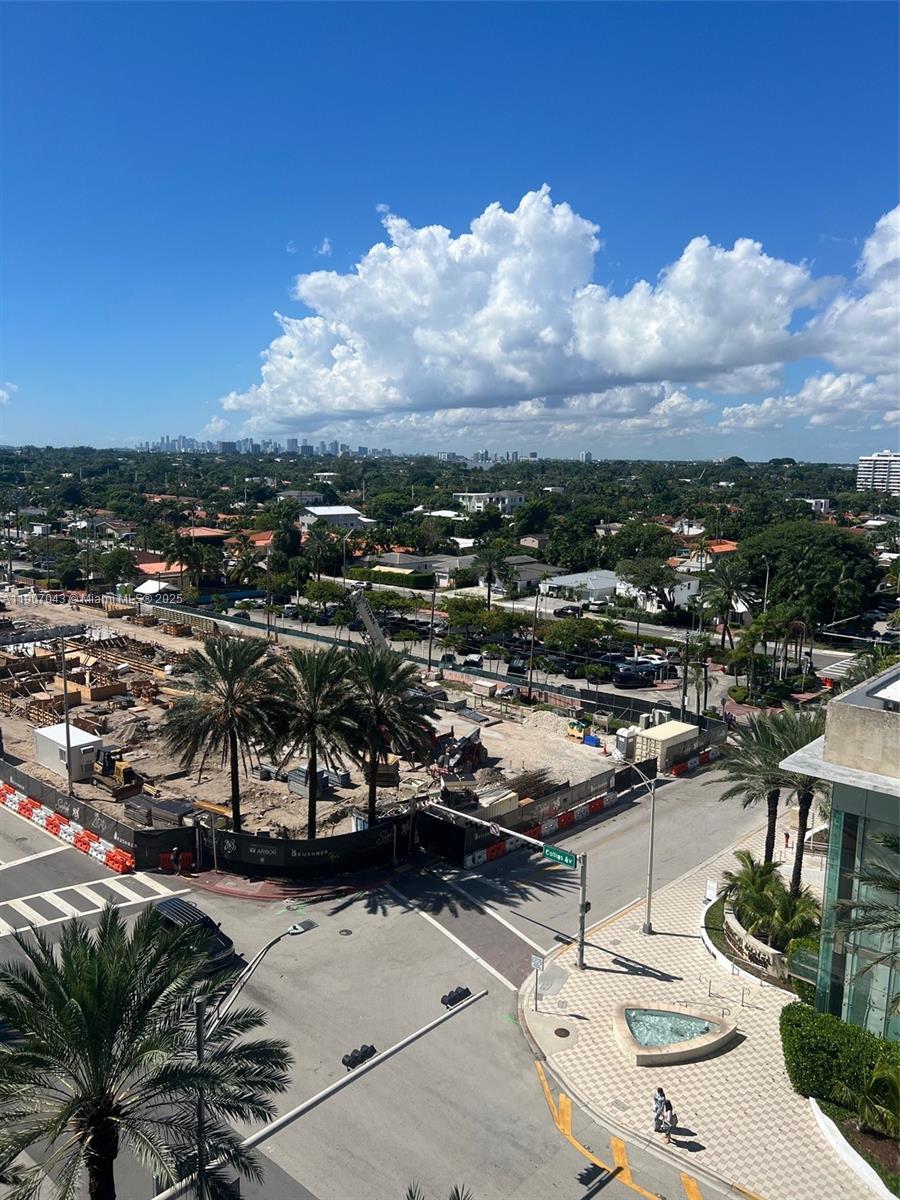 image Azure Condominium39