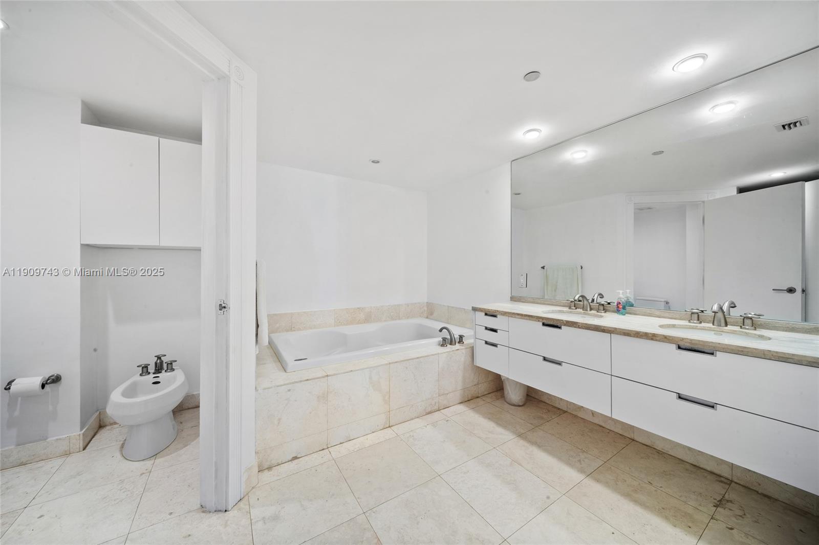 9401 NE Collins Ave #205 Surfside, FL 33154