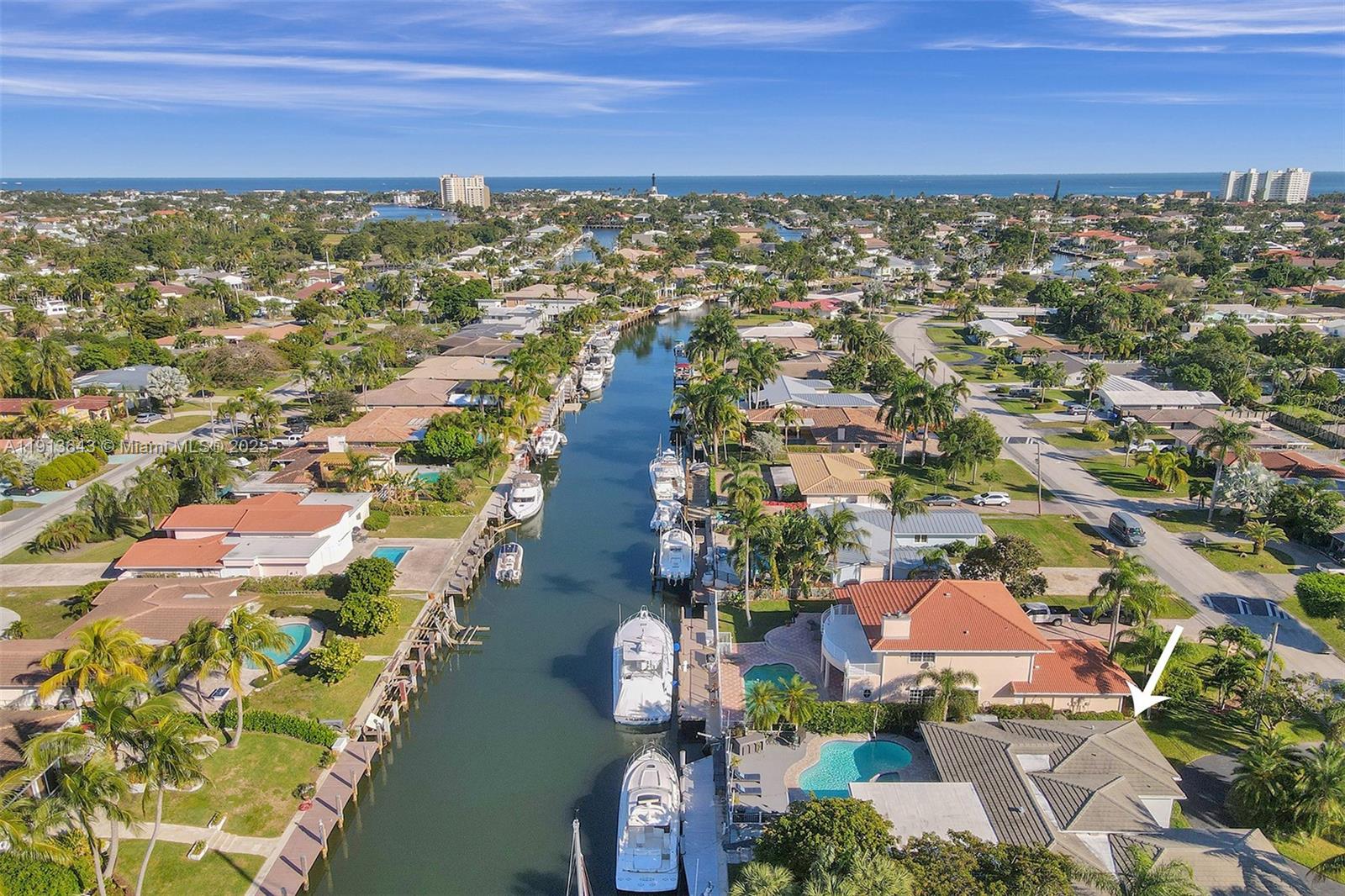 2661 NE 22nd Ct Pompano Beach, FL 33062