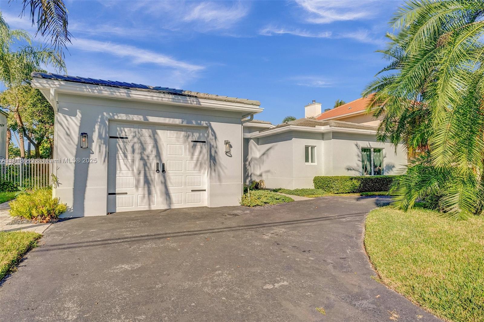 2661 NE 22nd Ct Pompano Beach, FL 33062