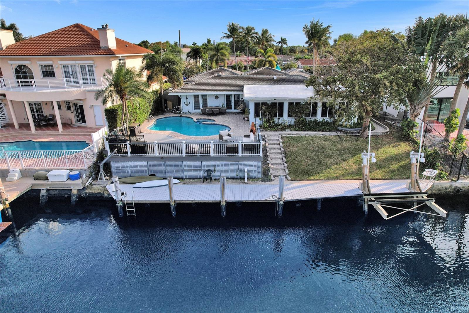 2661 NE 22nd Ct Pompano Beach, FL 33062