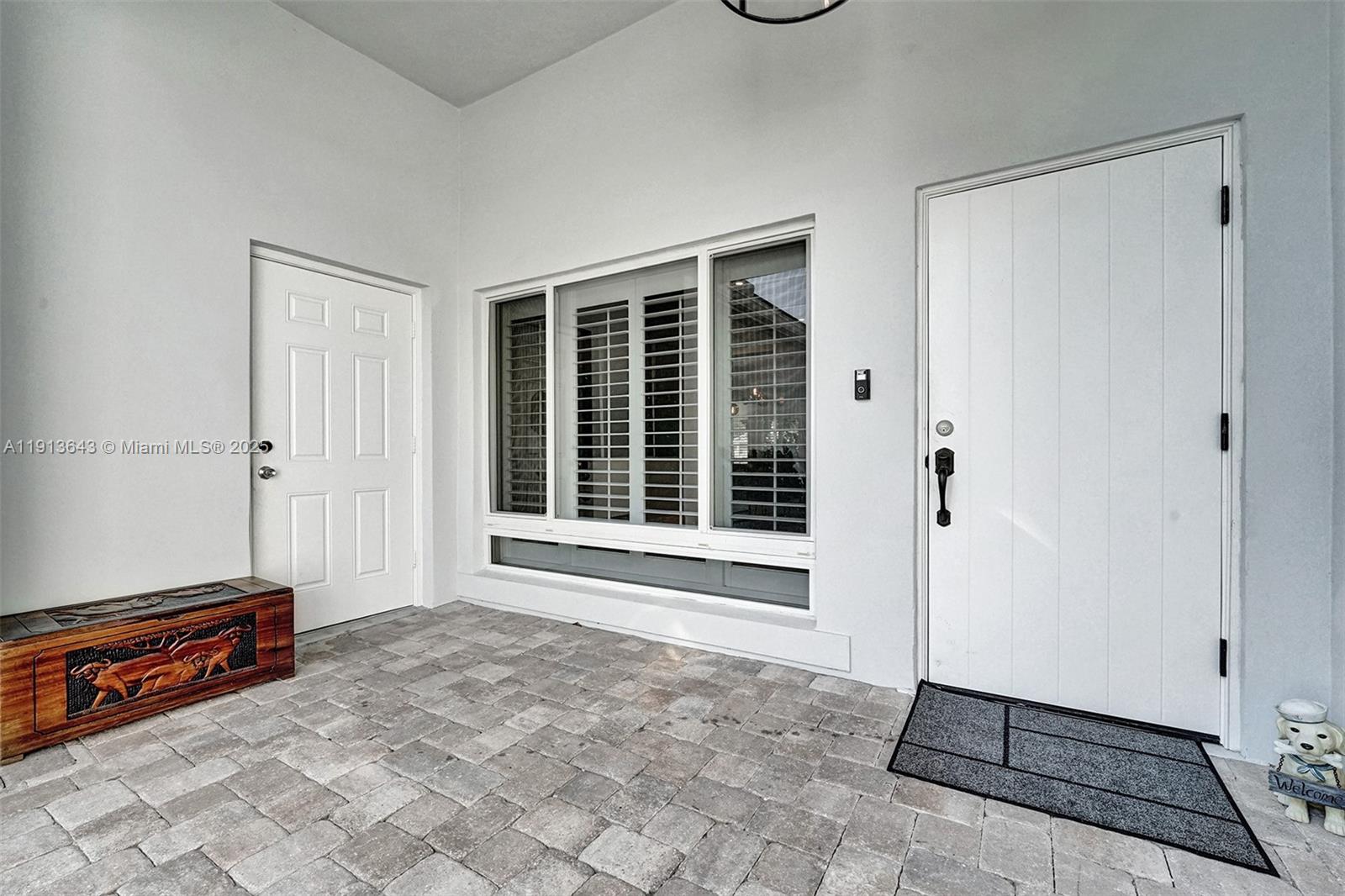 2661 NE 22nd Ct Pompano Beach, FL 33062