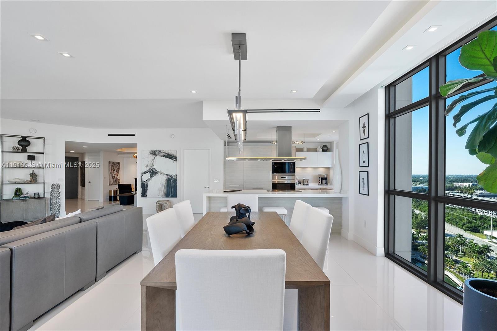 17301 Biscayne Blvd #2202 North Miami Beach, FL 33160