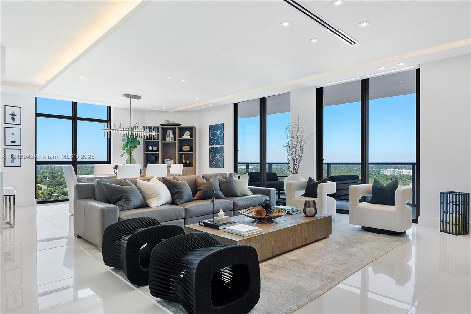 17301 Biscayne Blvd #2202 North Miami Beach, FL 33160