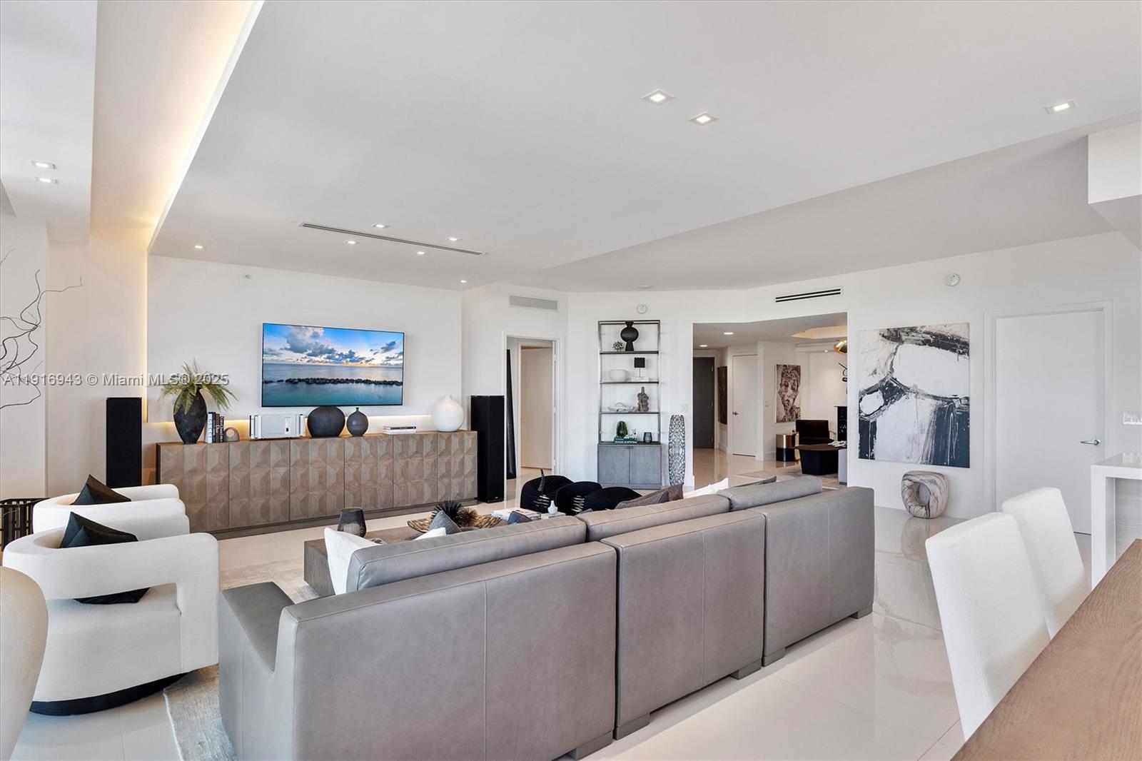 17301 Biscayne Blvd #2202 North Miami Beach, FL 33160