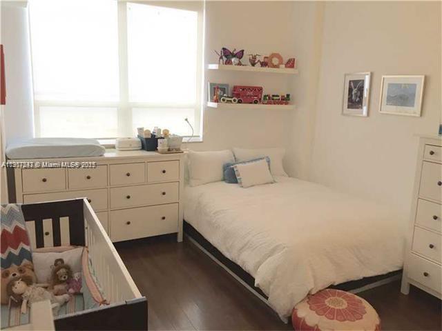 image Courts Brickell Key10