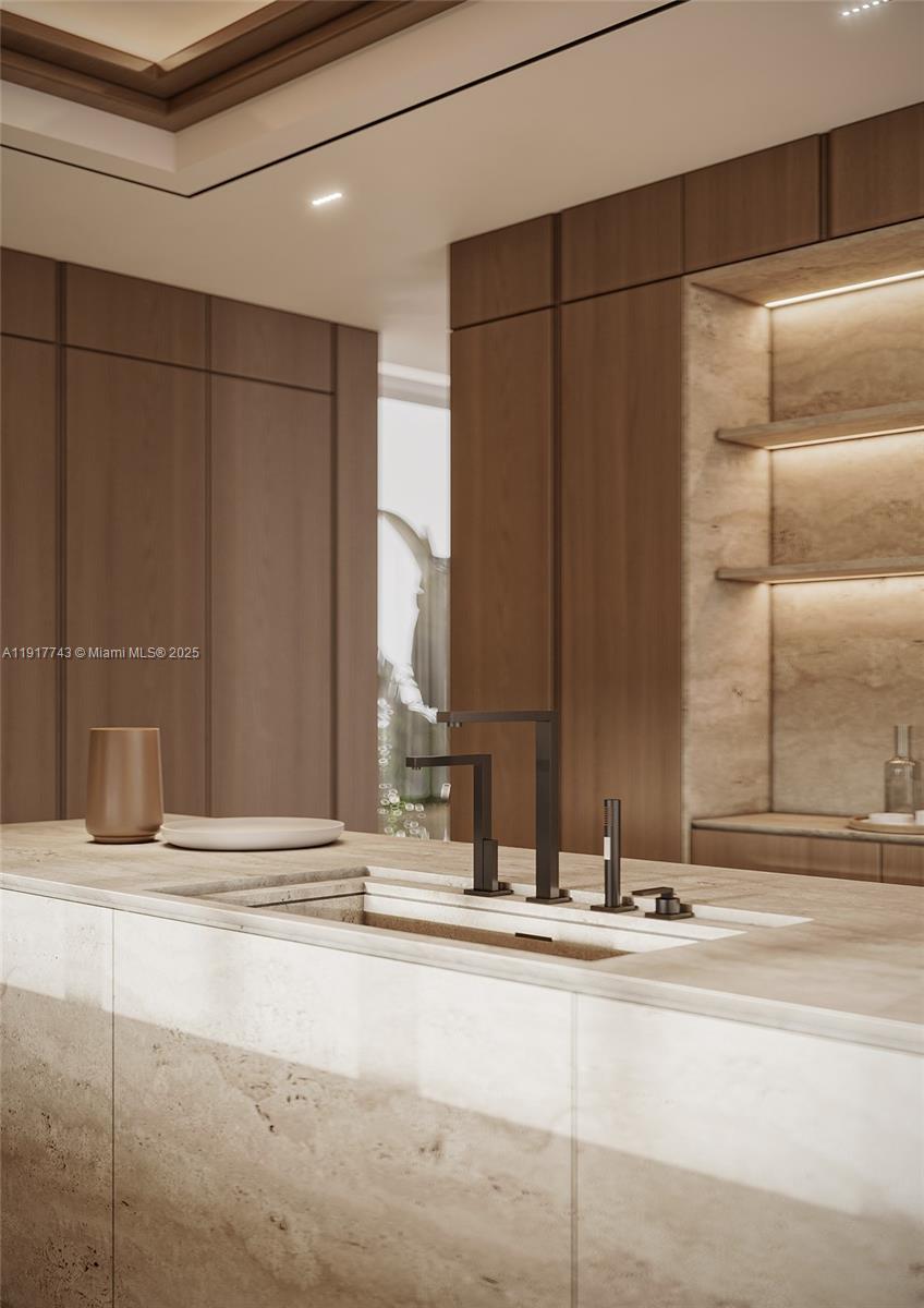 420 Sunset Dr Coral Gables, FL 33143