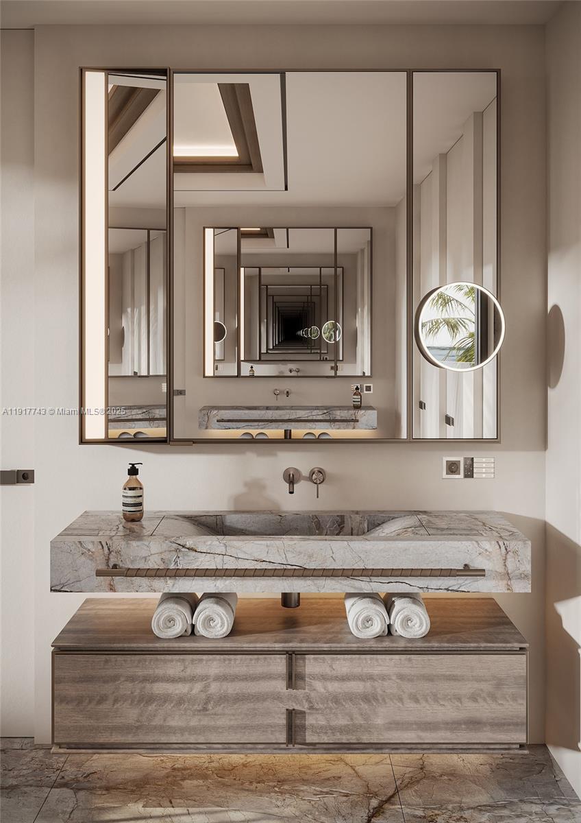 420 Sunset Dr Coral Gables, FL 33143