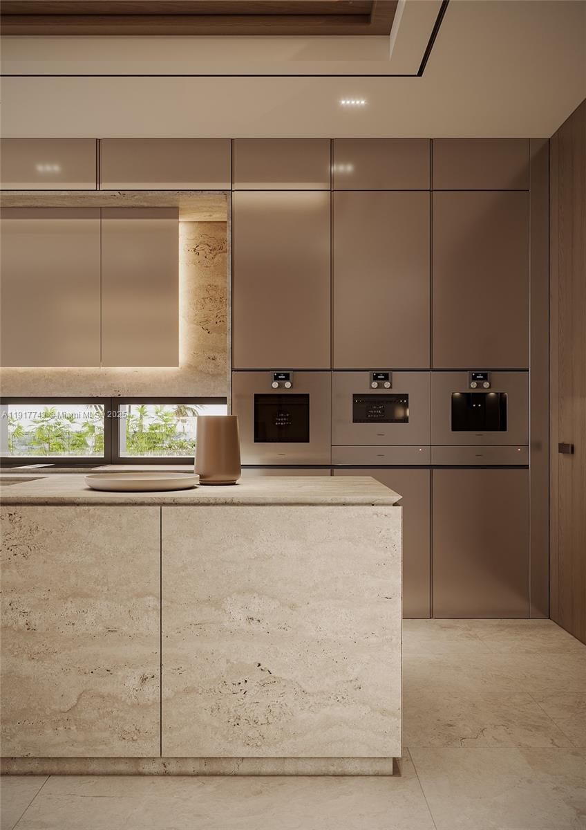 420 Sunset Dr Coral Gables, FL 33143