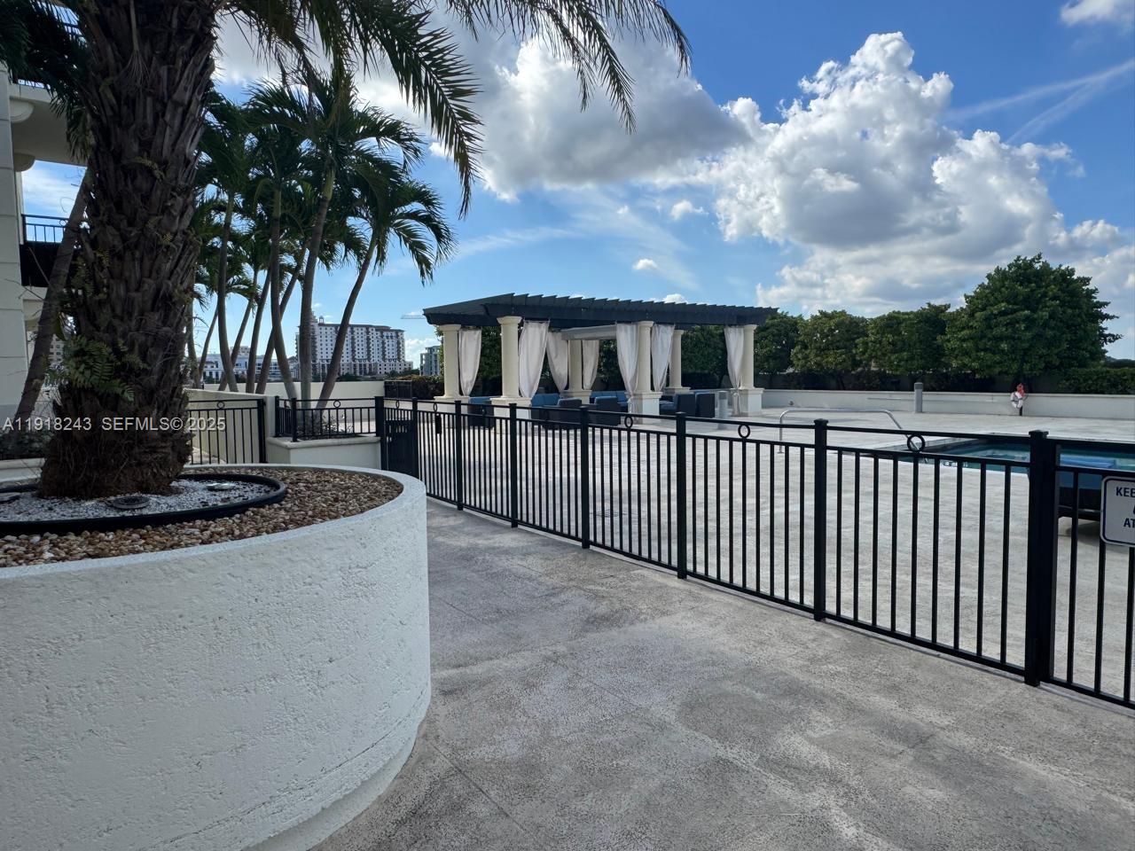 image 1300 Ponce Condos22