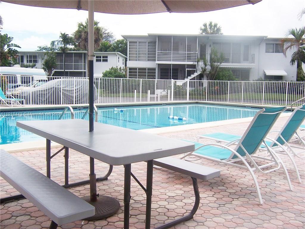 1025 SE 15th St #9D Fort Lauderdale, FL 33316