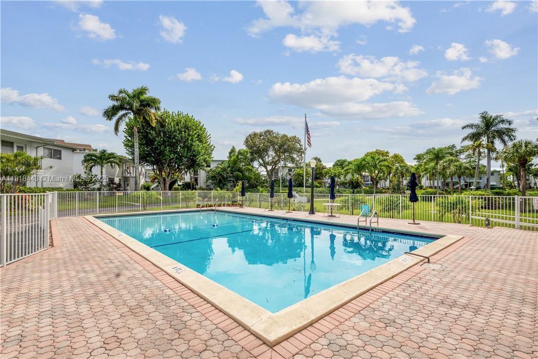 1025 SE 15th St #9D Fort Lauderdale, FL 33316