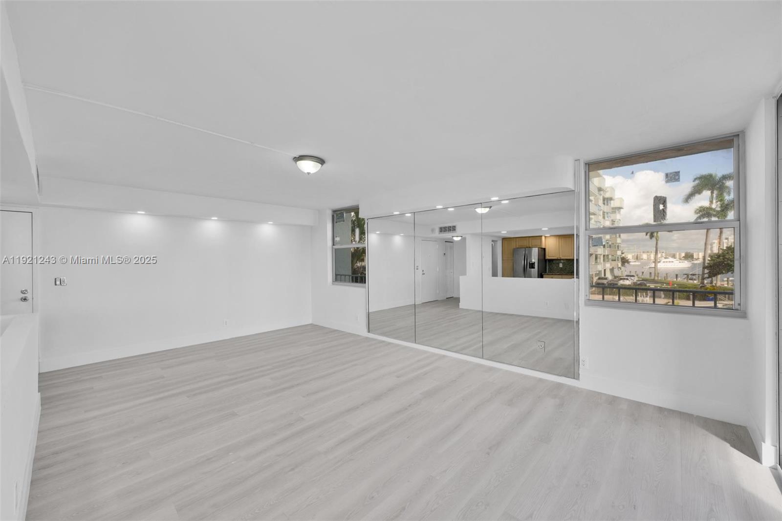 16570 NE 26th Ave #2A North Miami Beach, FL 33160