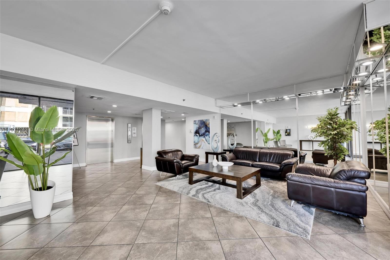 16570 NE 26th Ave #2A North Miami Beach, FL 33160