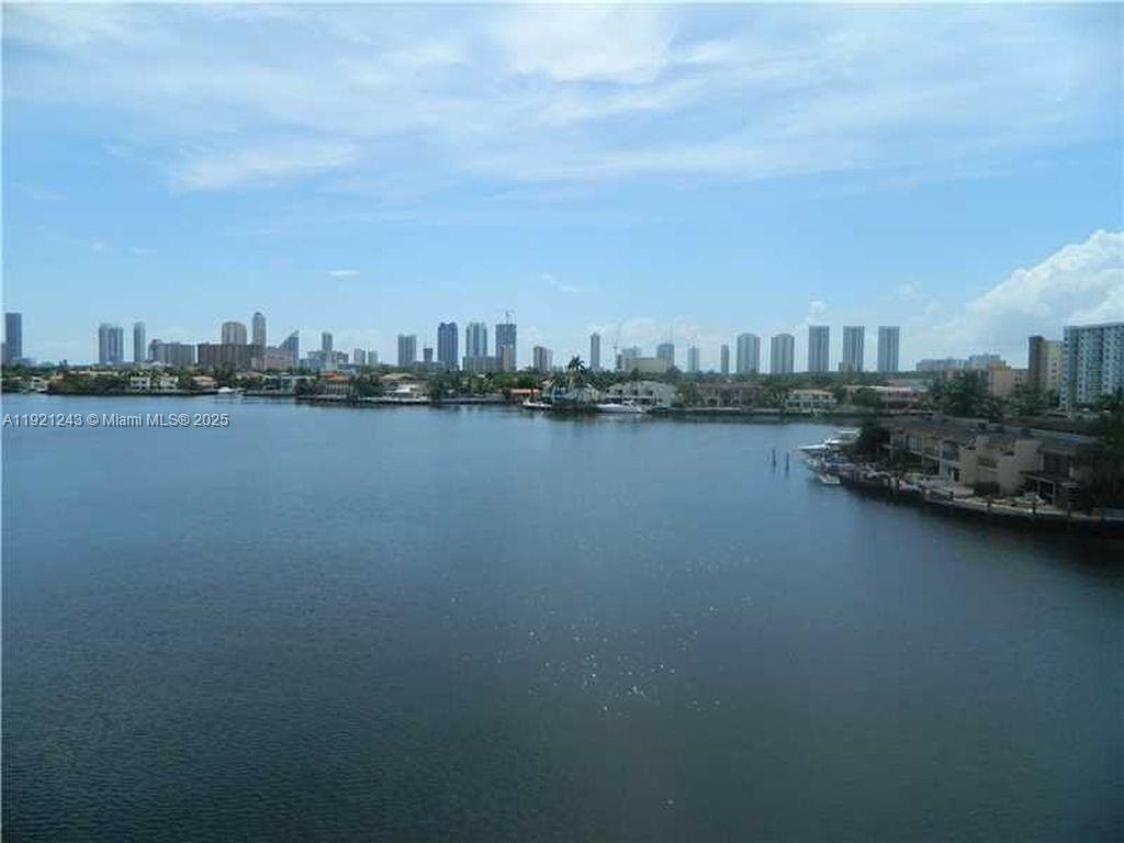 16570 NE 26th Ave #2A North Miami Beach, FL 33160