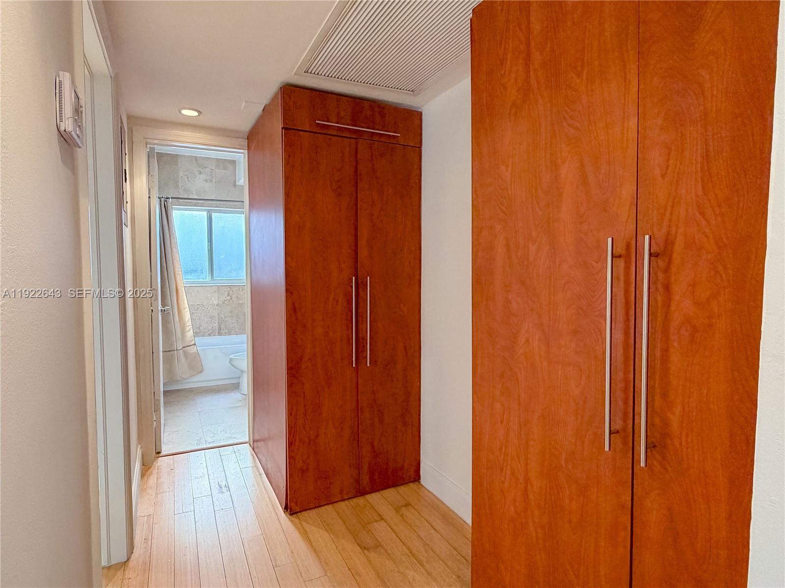 10101 W Bay Hbr Dr #5 Bay Harbor Islands, FL 33154