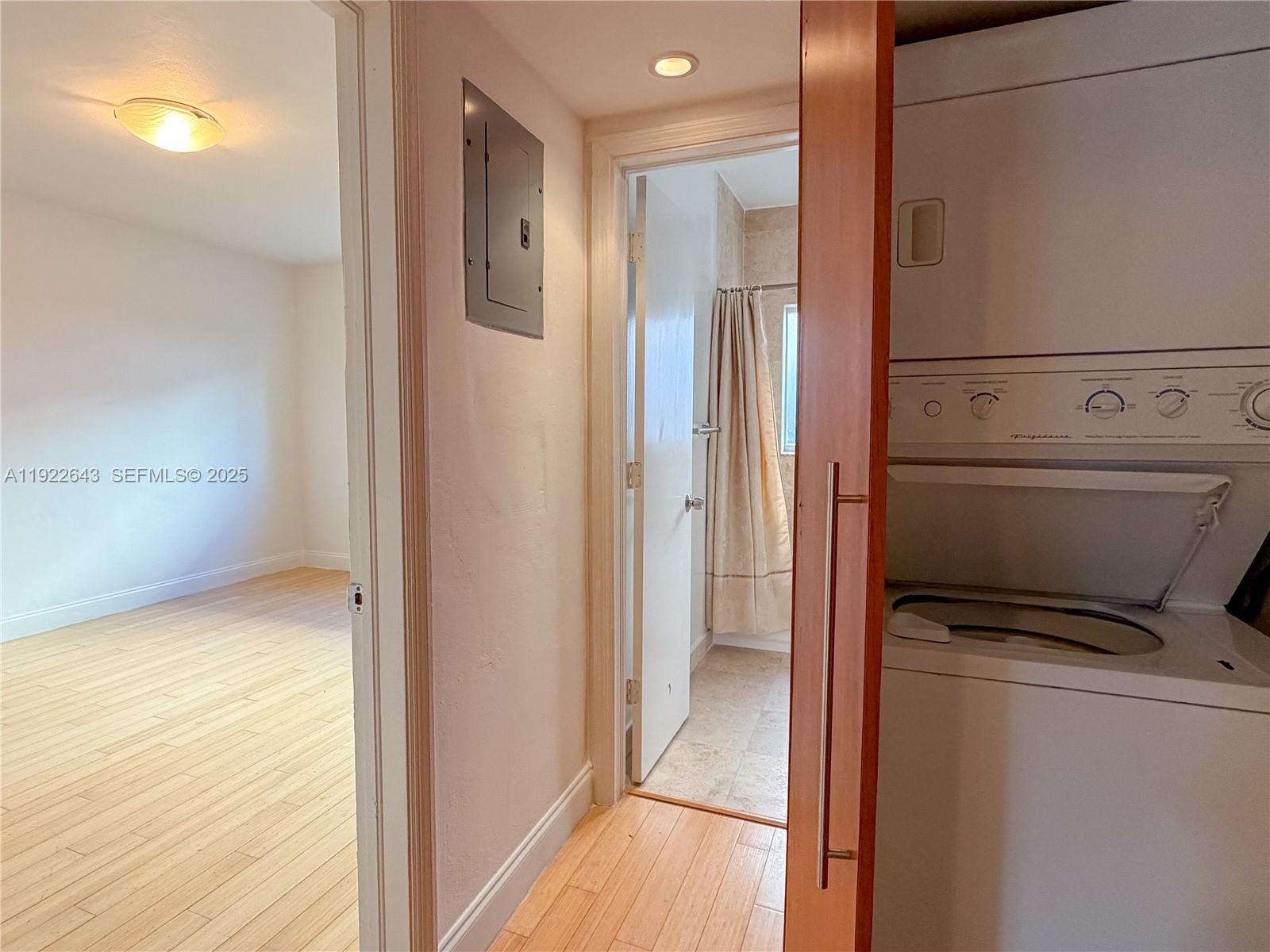 10101 W Bay Hbr Dr #5 Bay Harbor Islands, FL 33154