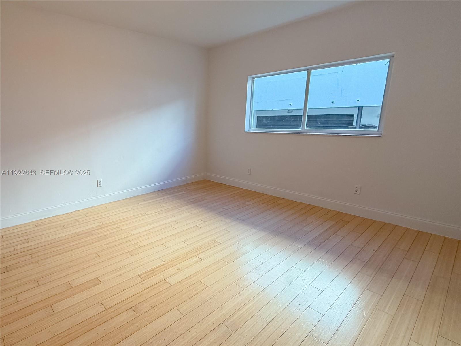 10101 W Bay Hbr Dr #5 Bay Harbor Islands, FL 33154