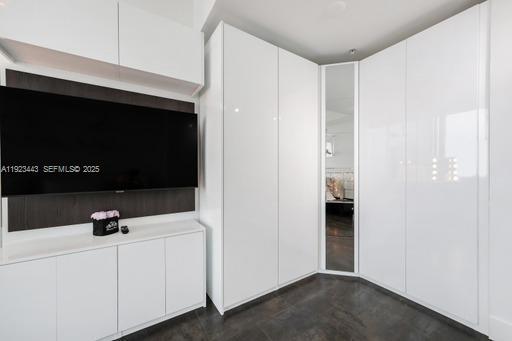 92 SW 3rd St #5108 Miami, FL 33130