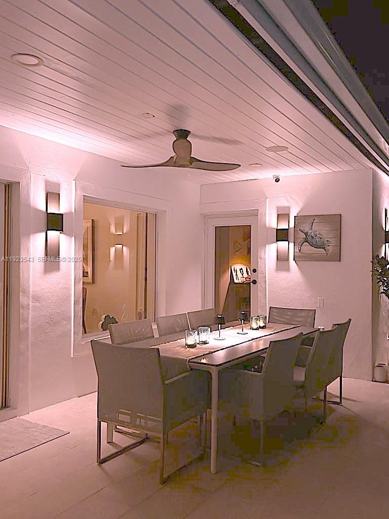 375 Harbor Ct #. Key Biscayne, FL 33149