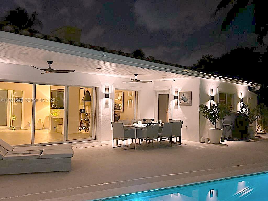 375 Harbor Ct #. Key Biscayne, FL 33149