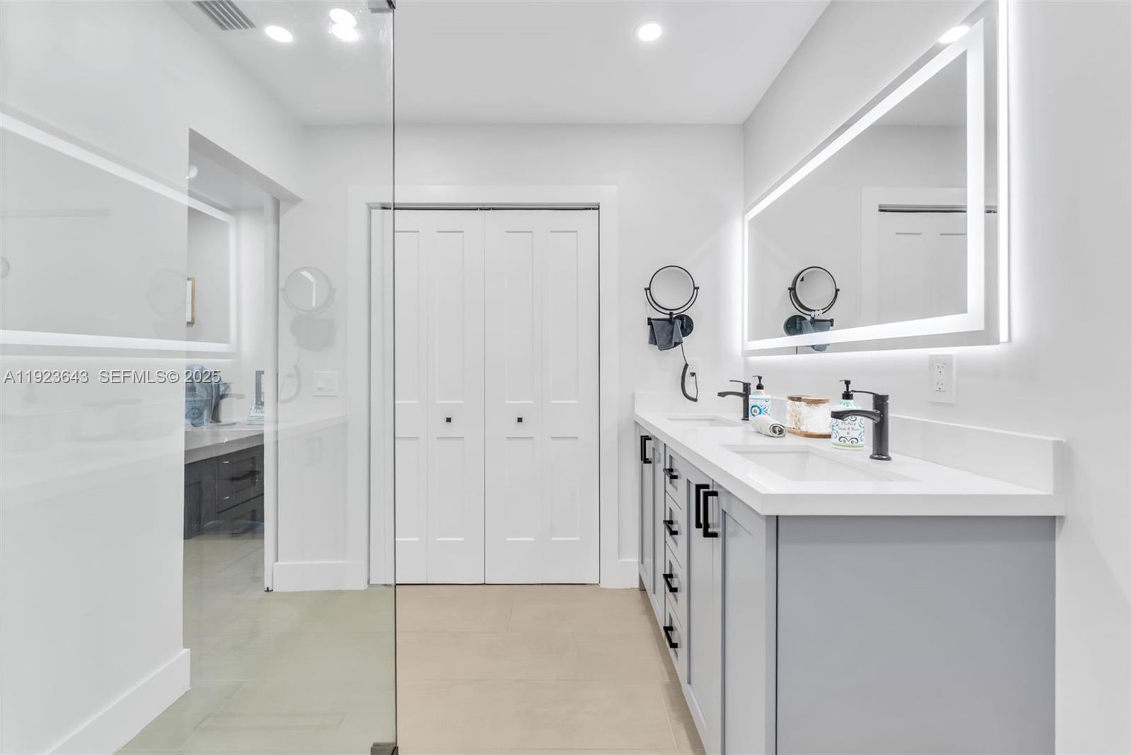 5037 SW 87th Ter Cooper City, FL 33328